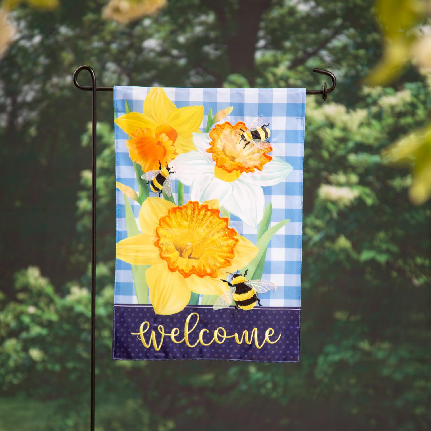 Daffodils and Bees Appliqué Garden Flag-Garden Flag-Fly Me Flag